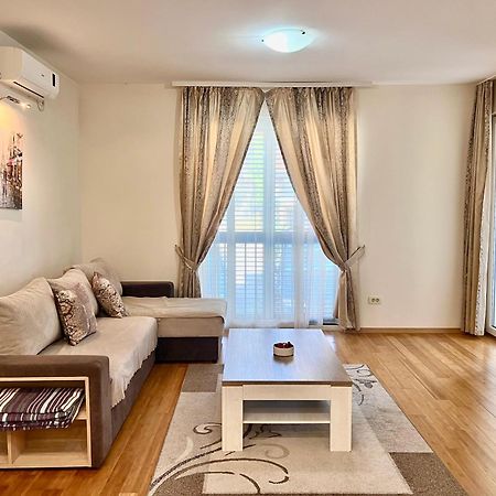 Apartments Nirgilija Tivat Kültér fotó
