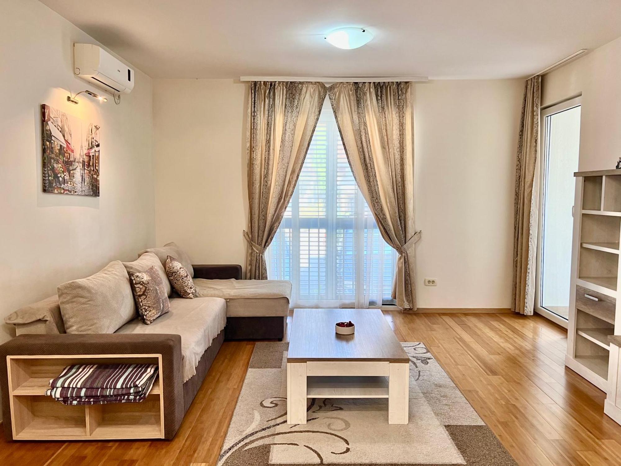 Apartments Nirgilija Tivat Kültér fotó
